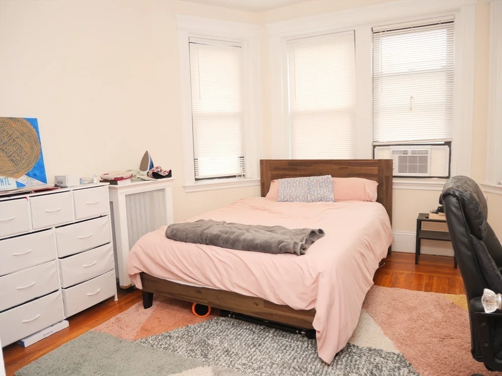 2 bed, 1 bath apartment for rent at 229 Saint Paul St Unit 5, Coolidge Corner — photo 9 of 9