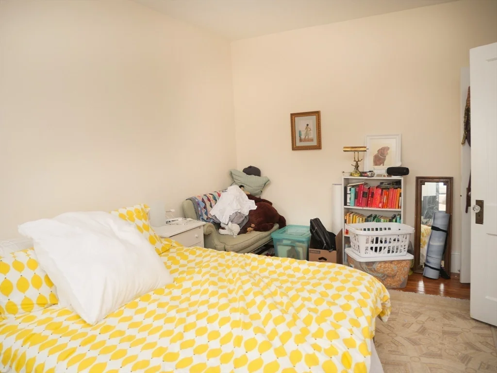 2 bed, 1 bath apartment for rent at 229 Saint Paul St Unit 5, Coolidge Corner — photo 7 of 9