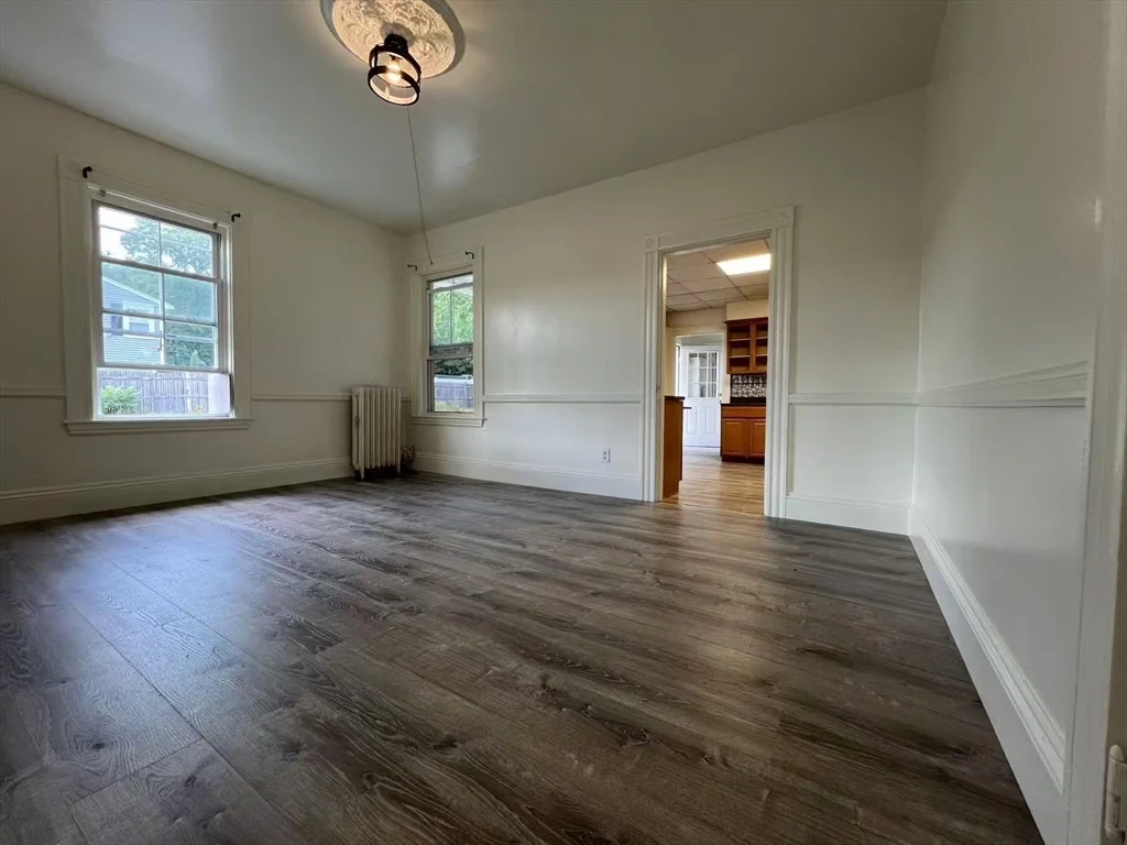 3 bed, 1 bath apartment for rent at 229 South St Unit A, Waltham — photo 7 of 12