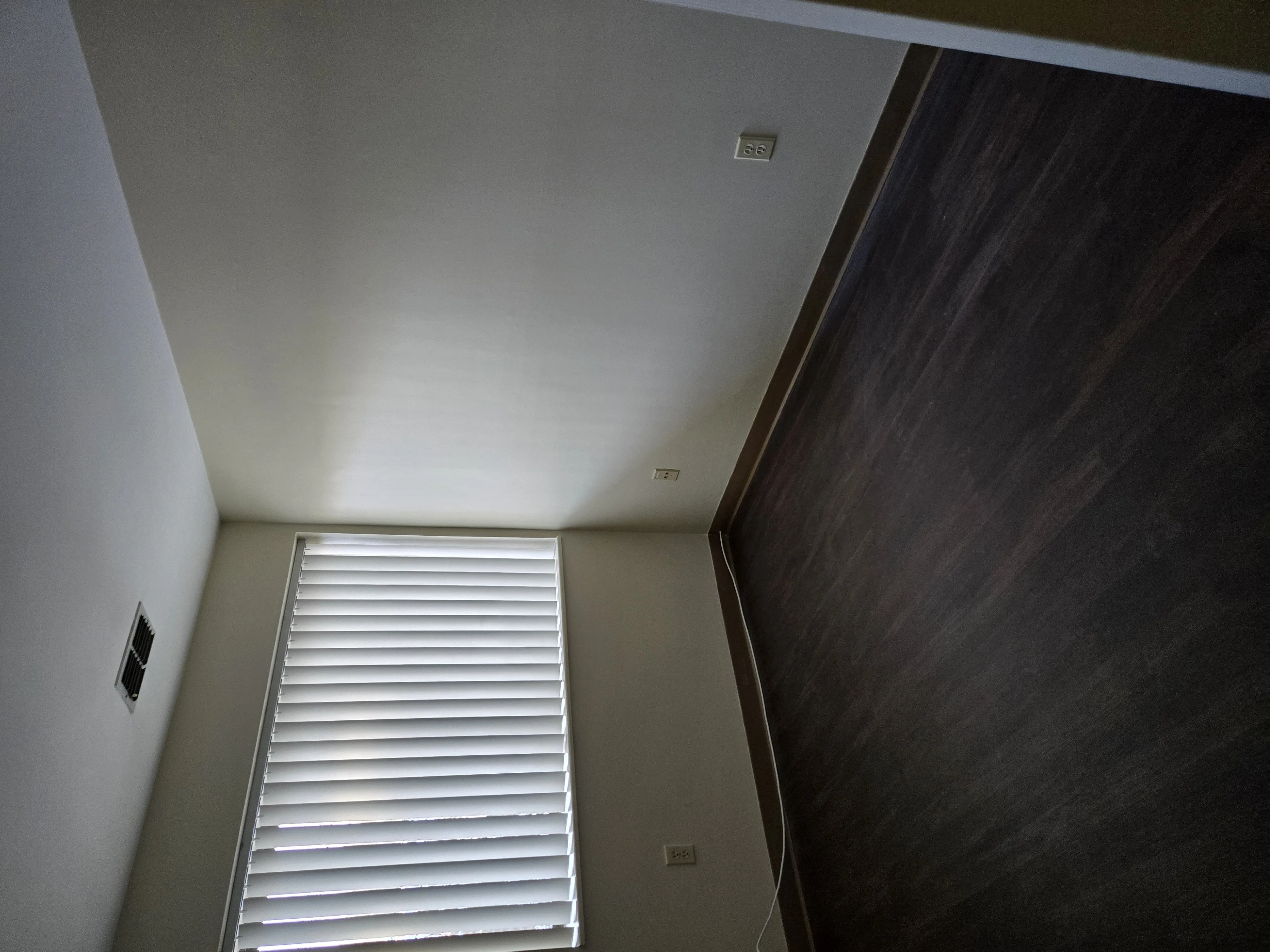 2 bed, 1 bath apartment for rent at 2291 Washington St Unit A, Newton Lower Falls — photo 4 of 11