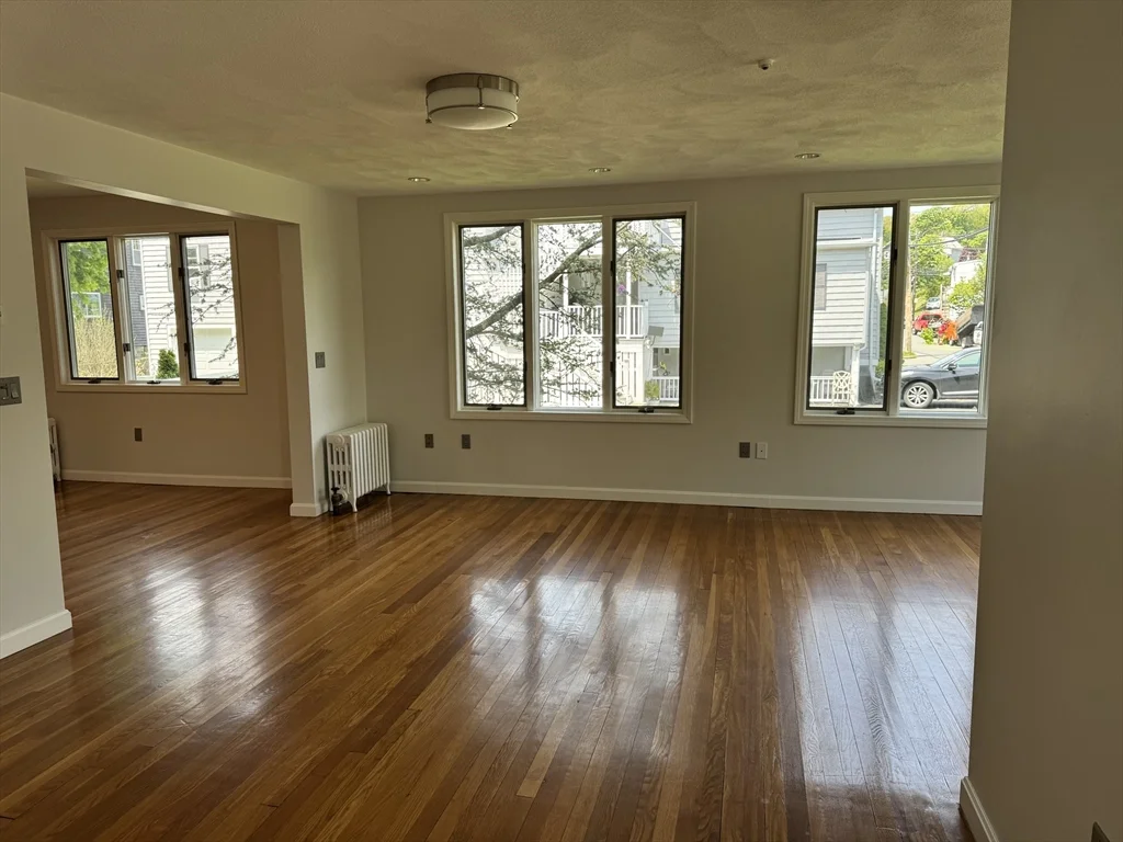 2 bed, 1 bath apartment for rent at 23-25 Bates Rd Unit 25, Swampscott — photo 6 of 18