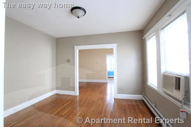 3 bed, 1 bath apartment for rent at 23-25 Bonner Ave Unit 1, Tufts — photo 11 of 28