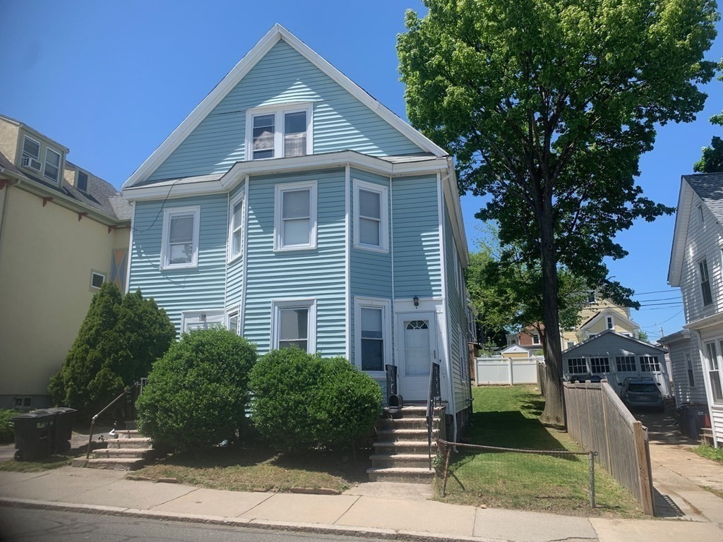 1 bed, 1 bath apartment for rent at 23-25 Cohasset Unit 2, Roslindale — photo 1 of 17