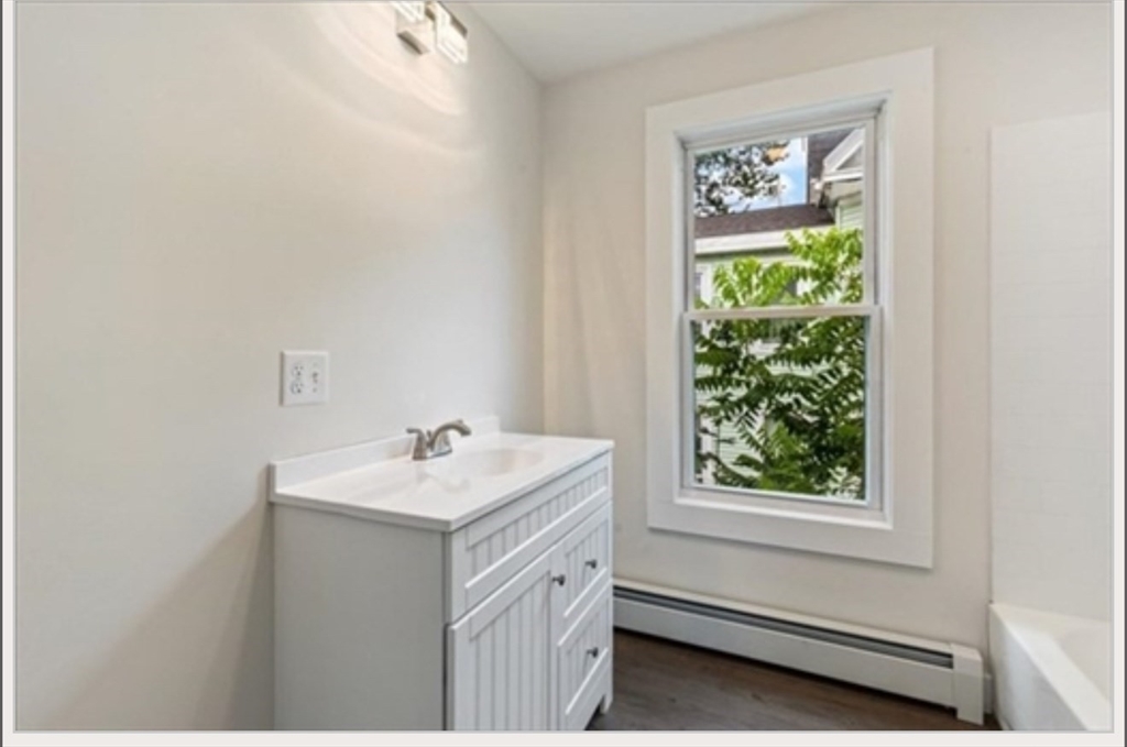 2 bed, 1 bath apartment for rent at 23-25 Davenport St Unit 2, Haverhill — photo 14 of 14