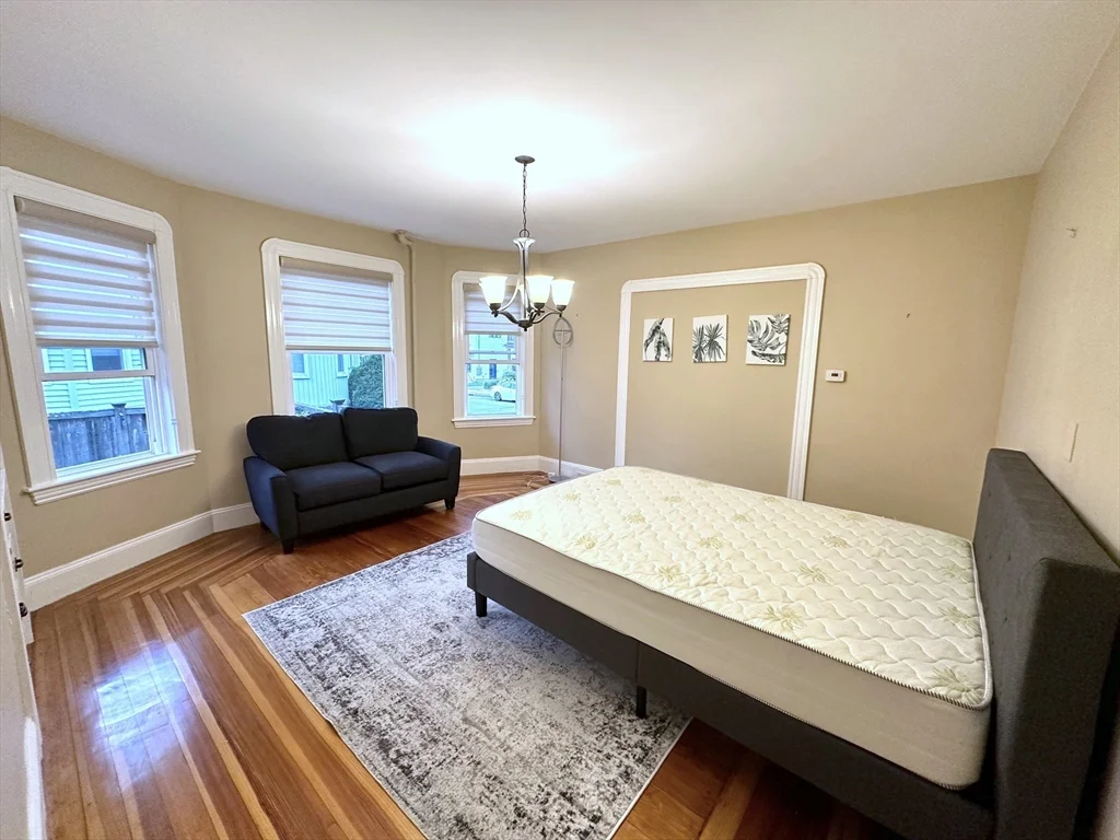 4 bed, 1 bath apartment for rent at 23-25 Fuller St Unit 1, Waltham — photo 16 of 28