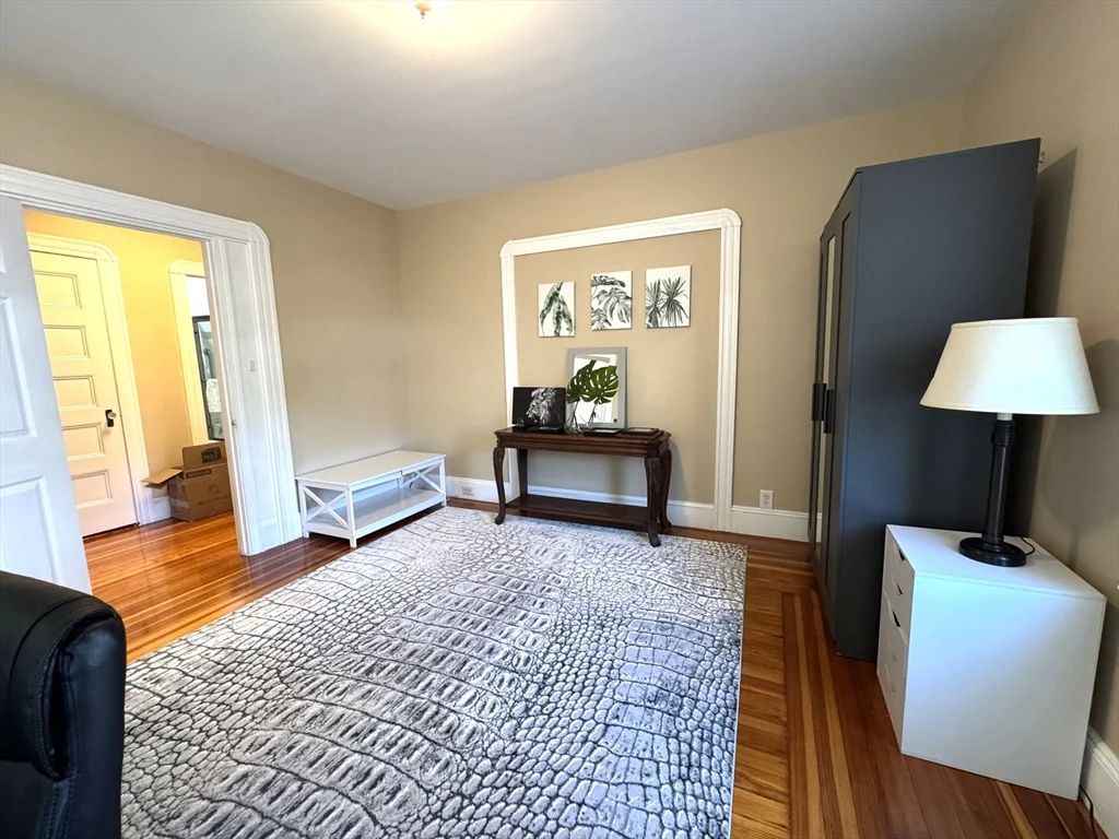 4 bed, 1 bath apartment for rent at 23-25 Fuller St Unit 1, Waltham — photo 12 of 28