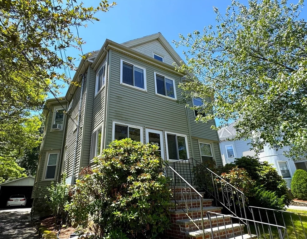 4 bed, 1 bath apartment for rent at 23-25 Fuller St Unit 1, Waltham — photo 24 of 28