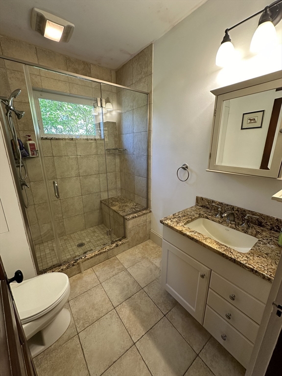 4 bed, 1 bath apartment for rent at 23-25 Fuller St Unit 2, Waltham — photo 13 of 23
