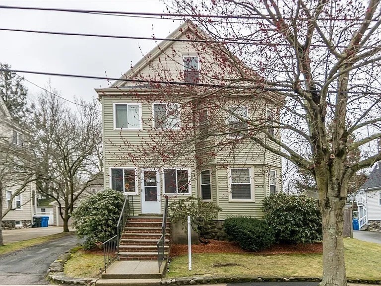 4 bed, 1 bath apartment for rent at 23-25 Fuller St Unit 2, Waltham — photo 17 of 23