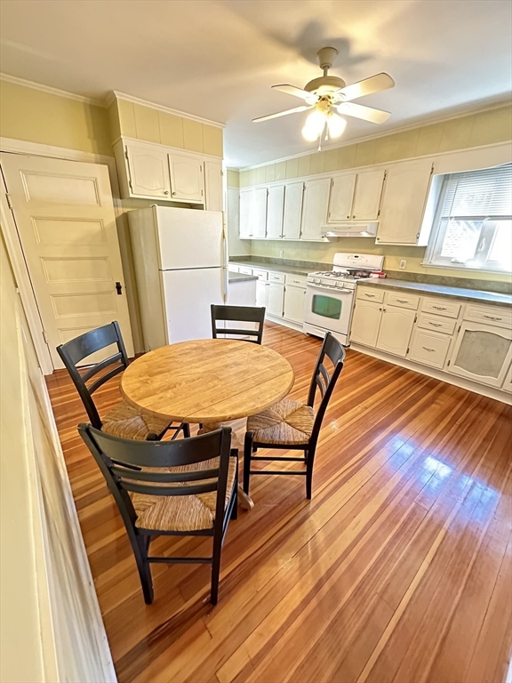 4 bed, 1 bath apartment for rent at 23-25 Fuller St Unit 2, Waltham — photo 1 of 23