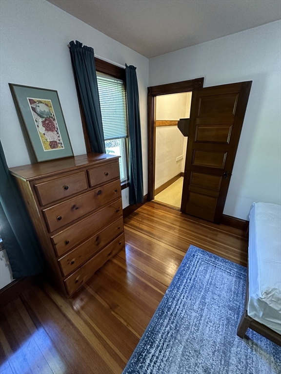 4 bed, 1 bath apartment for rent at 23-25 Fuller St Unit 2, Waltham — photo 10 of 23
