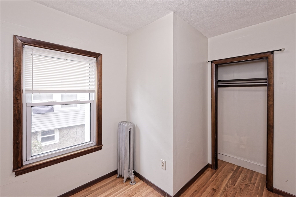 3 bed, 1 bath apartment for rent at 23-25 St James Ter Unit 23, Newton — photo 22 of 34