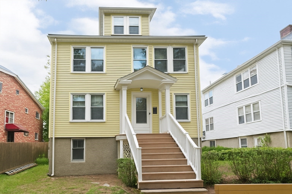 3 bed, 1 bath apartment for rent at 23-25 St James Ter Unit 23, Newton — photo 1 of 34