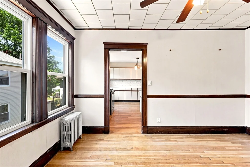 4 bed, 2 bath apartment for rent at 23-25 Suncrest Rd Unit 2, Hyde Park — photo 18 of 33