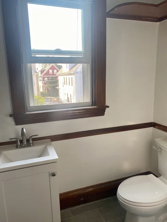 3 bed, 1.5 bath apartment for rent at 23-25 Windsor St Unit 25, Arlington — photo 12 of 21