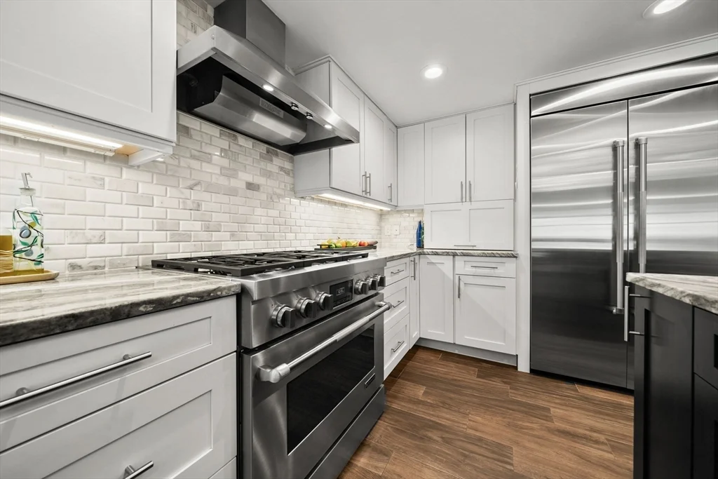 5 bed, 2 bath apartment for rent at 23 Albert St, Waltham — photo 8 of 35