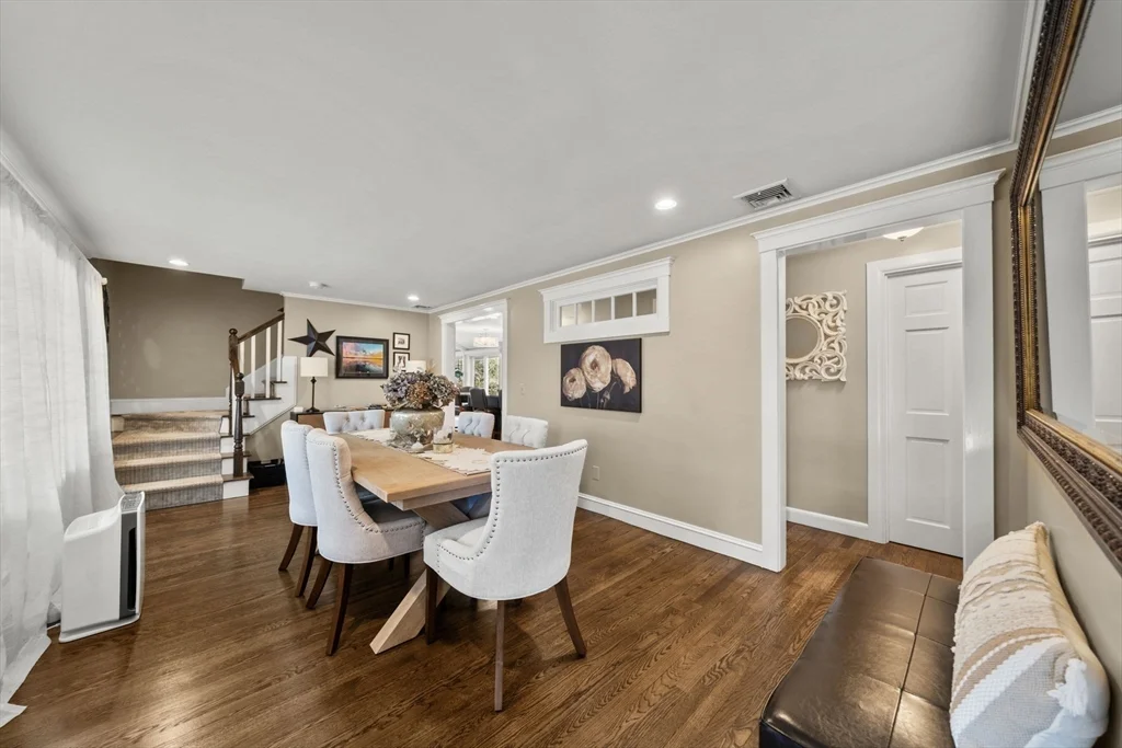 5 bed, 2 bath apartment for rent at 23 Albert St, Waltham — photo 13 of 35