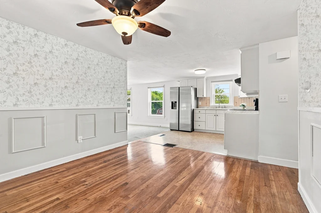3 bed, 1 bath apartment for rent at 23 Ames Ave Unit A, Wrentham — photo 4 of 26