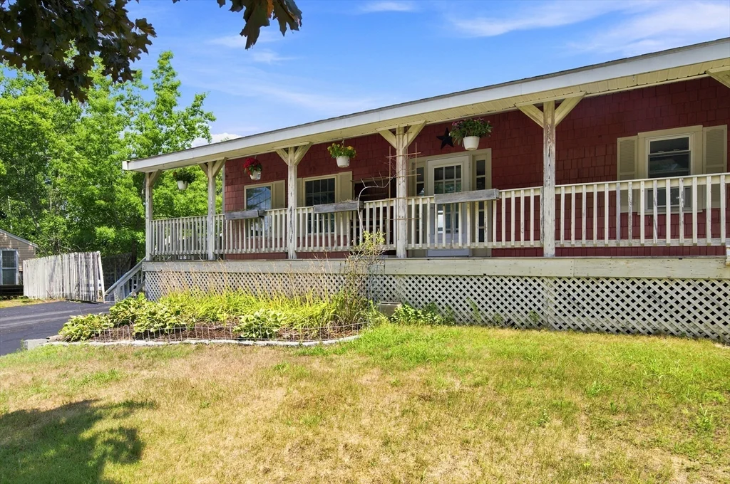 3 bed, 1 bath apartment for rent at 23 Ames Ave Unit A, Wrentham — photo 1 of 26