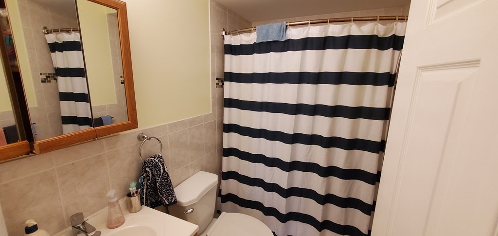 2 bed, 1 bath apartment for rent at 23 Andrew St Unit 2, Cambridgeport — photo 9 of 10
