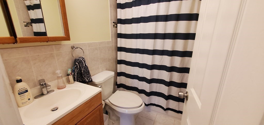 2 bed, 1 bath apartment for rent at 23 Andrew St Unit 2, Cambridgeport — photo 10 of 10