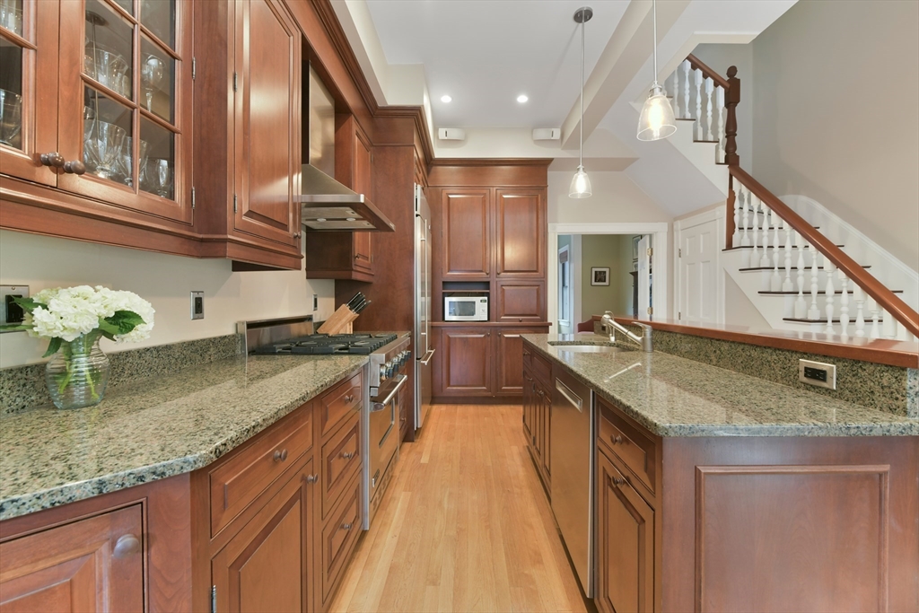 3 bed, 2 bath apartment for rent at 23 Appleton Unit 2, South End — photo 5 of 22