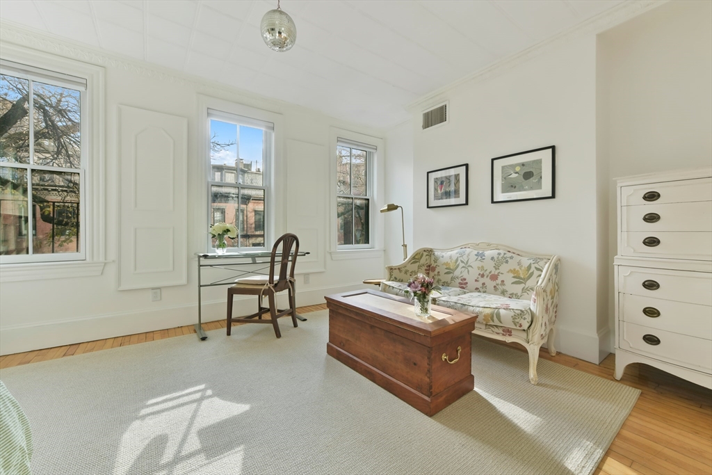 3 bed, 2 bath apartment for rent at 23 Appleton Unit 2, South End — photo 16 of 22