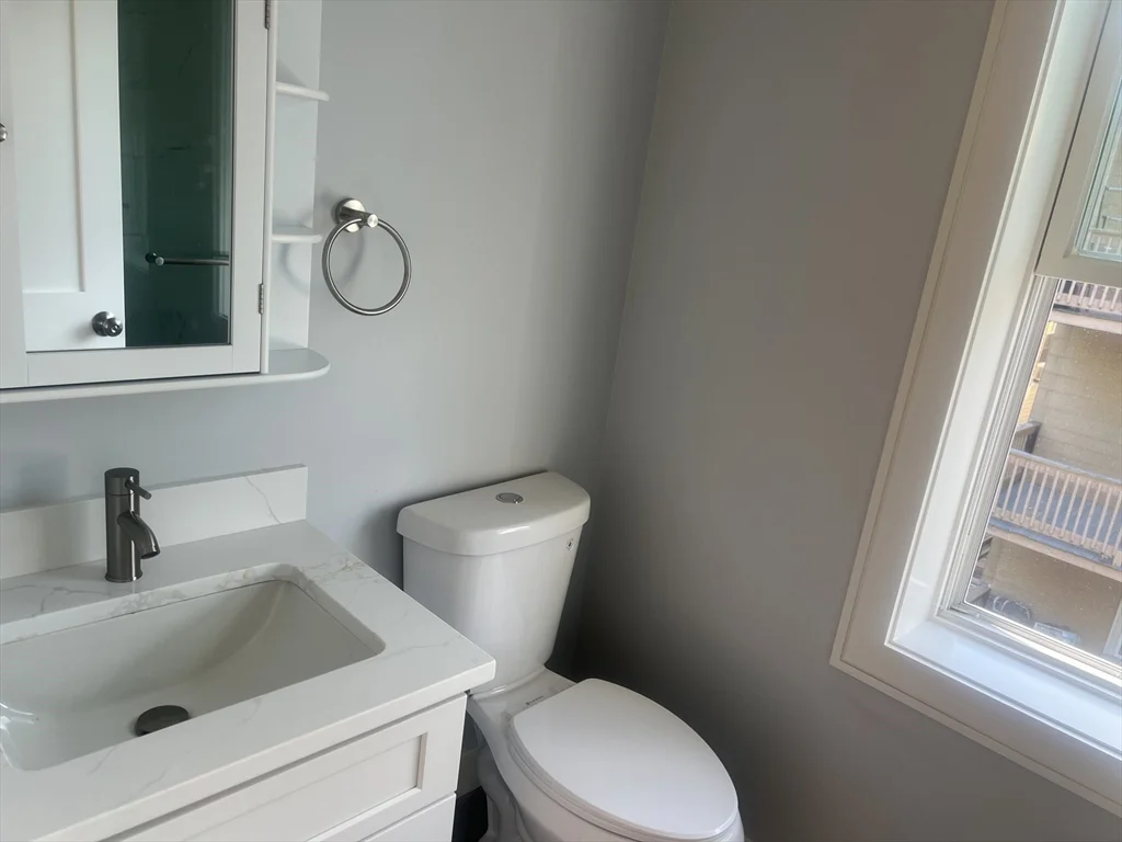 3 bed, 2 bath apartment for rent at 23 Arcadia St Unit 3, Dorchester — photo 6 of 6