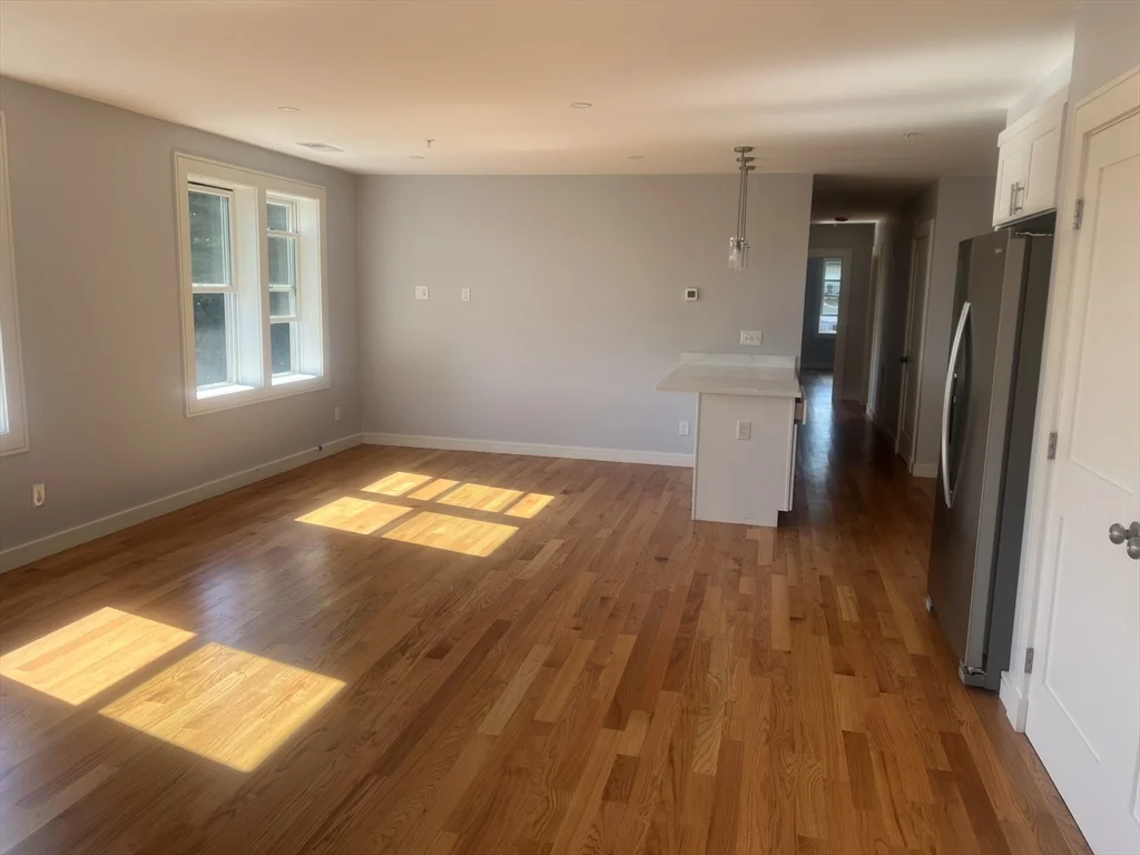 3 bed, 2 bath apartment for rent at 23 Arcadia St Unit 3, Dorchester — photo 3 of 6