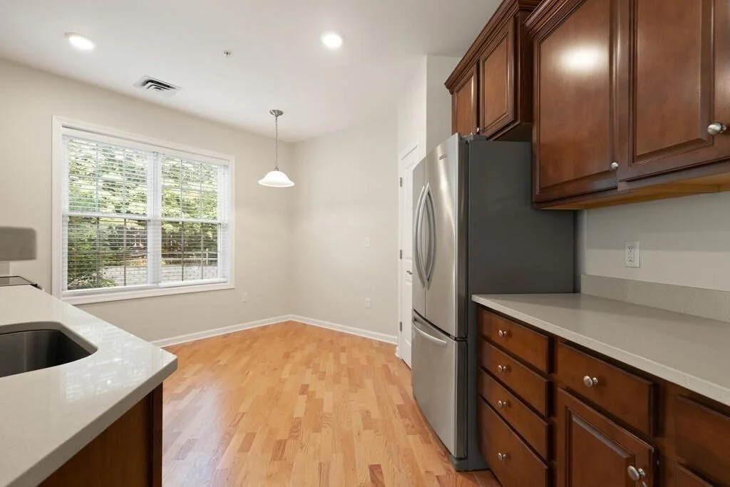 2 bed, 2 bath apartment for rent at 23 Augustus Ct Unit 1004, Reading — photo 9 of 28
