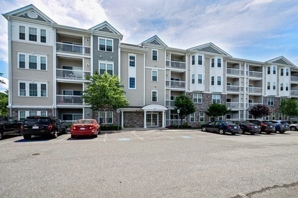 1 bed, 1 bath apartment for rent at 23 Augustus Ct Unit 4007, Reading — photo 16 of 17