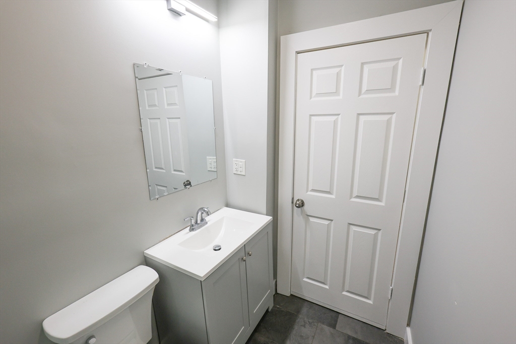 4 bed, 1 bath apartment for rent at 23 Barry St Unit 3A, Dorchester — photo 7 of 8