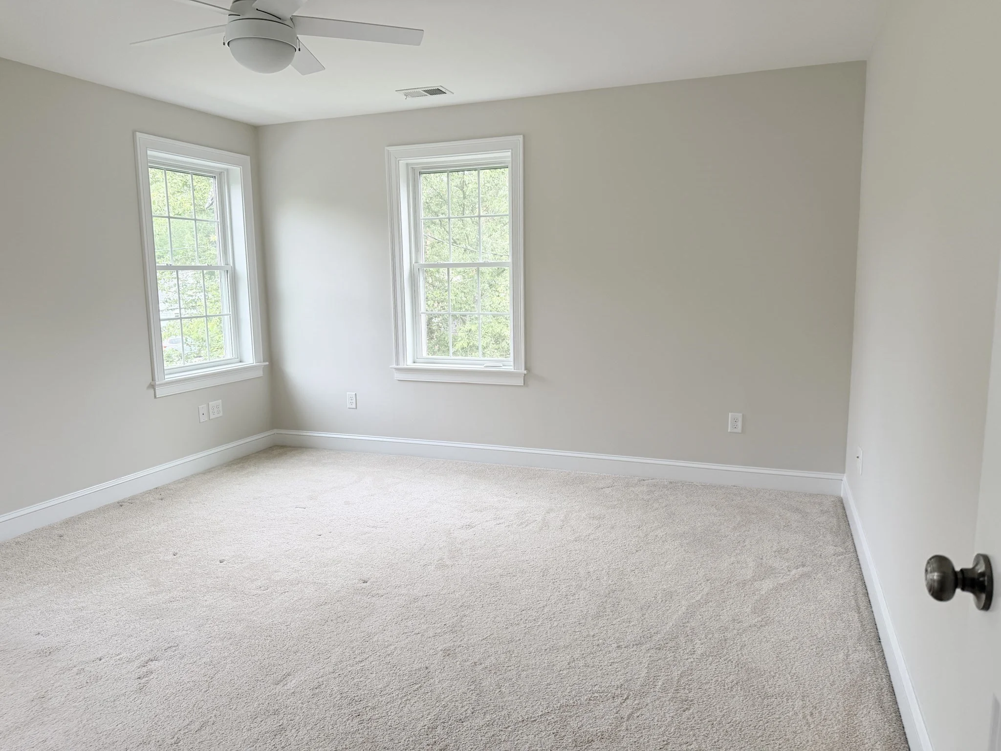 4 bed, 2 bath apartment for rent at 23 Basswood Ave, Sudbury — photo 34 of 37
