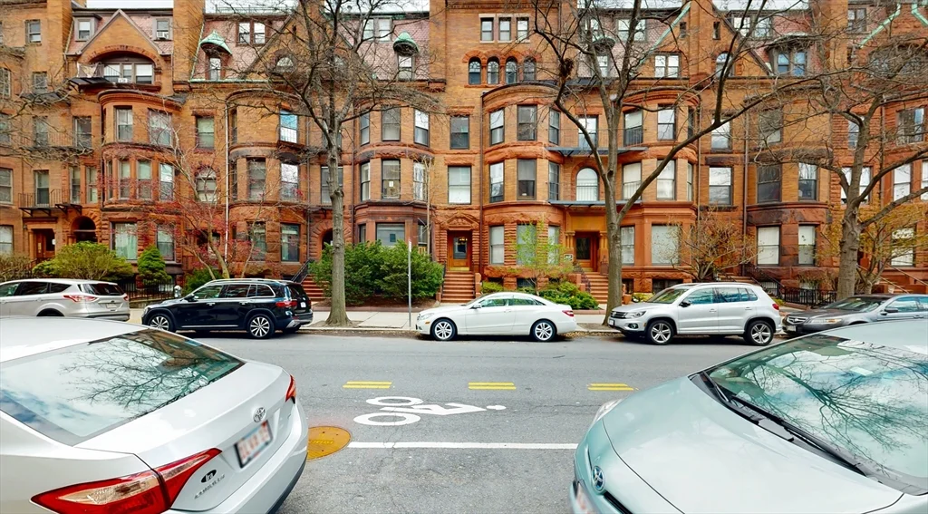 1 bed, 1 bath apartment for rent at 23 Bay State Rd Unit 5, Back Bay — photo 20 of 21
