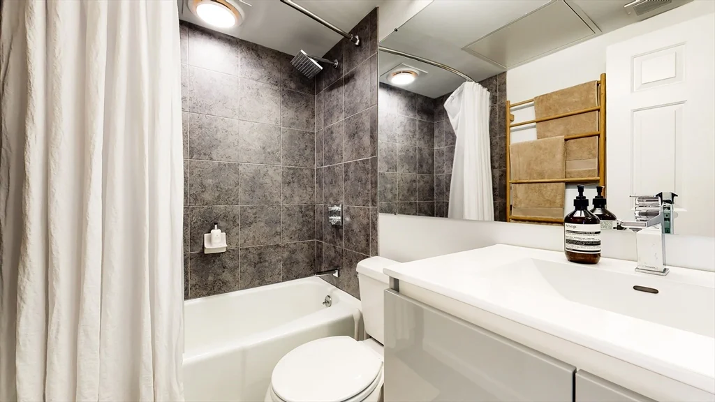1 bed, 1 bath apartment for rent at 23 Bay State Rd Unit 5, Back Bay — photo 16 of 21