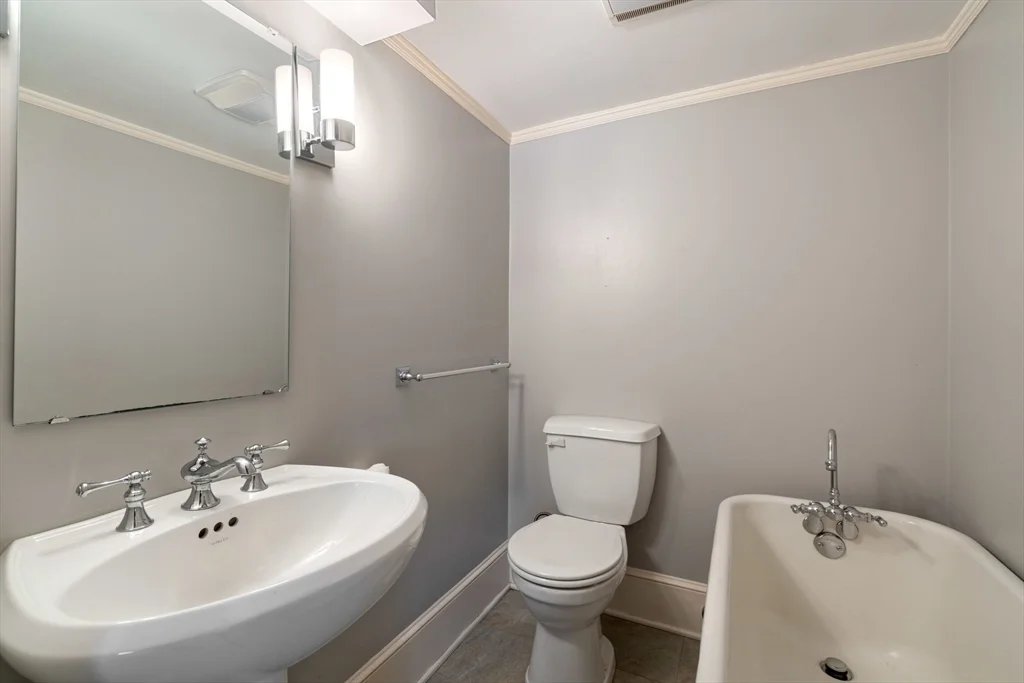 2 bed, 2 bath apartment for rent at 23 Bellis Circle, Neighborhood Nine — photo 19 of 25