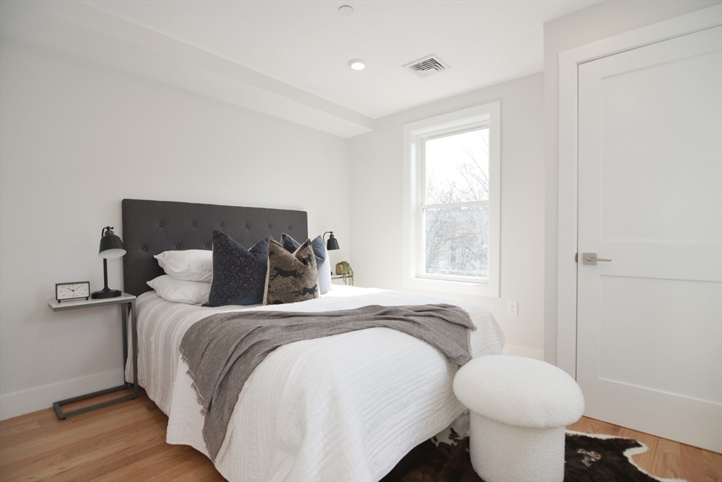 2 bed, 2 bath apartment for rent at 23 Bennington St Unit 2, East Boston — photo 8 of 11