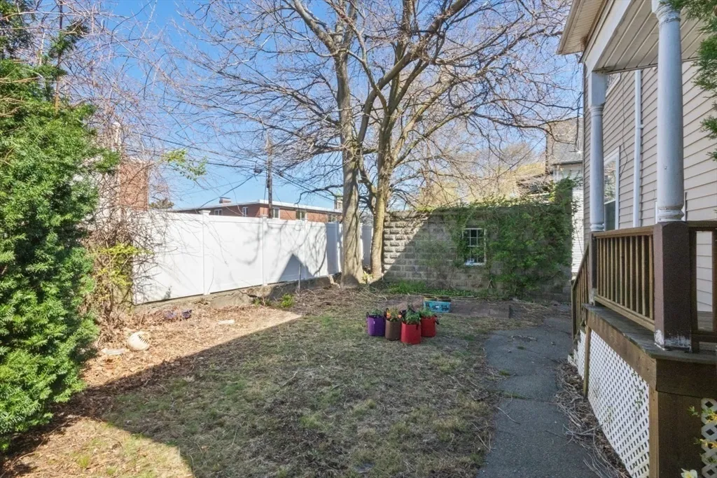 2 bed, 1 bath apartment for rent at 23 Bentley St Unit 1, Brighton — photo 11 of 11