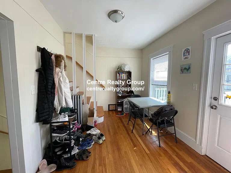 5 bed, 2 bath apartment for rent at 23 Berwick Rd, Tufts University — photo 7 of 19