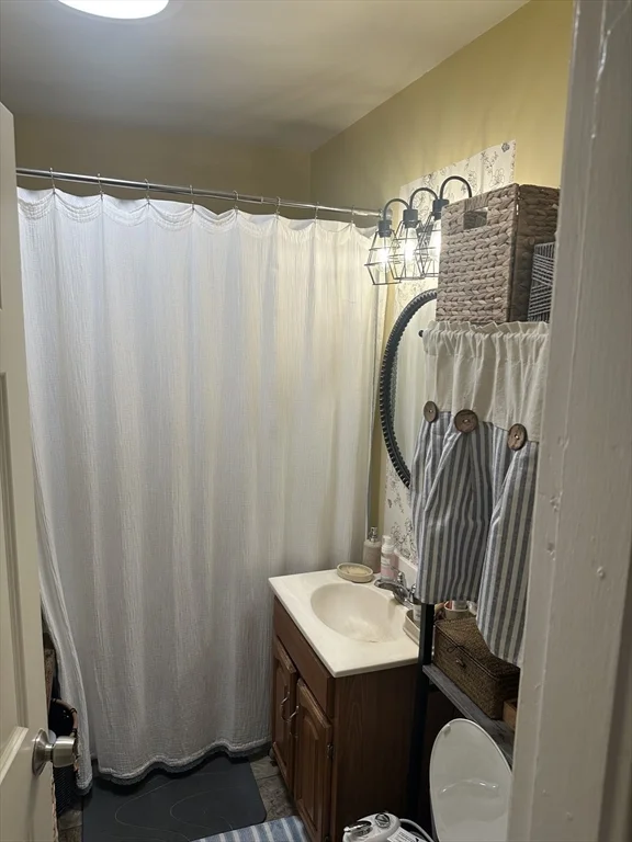 2 bed, 1 bath apartment for rent at 23 Beverly St Unit 1fl, Chicopee — photo 11 of 11