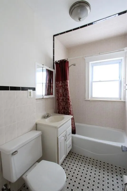 2.5 bed, 1 bath apartment for rent at 23-25 Bonner Ave Unit 1, South Medford — photo 27 of 29