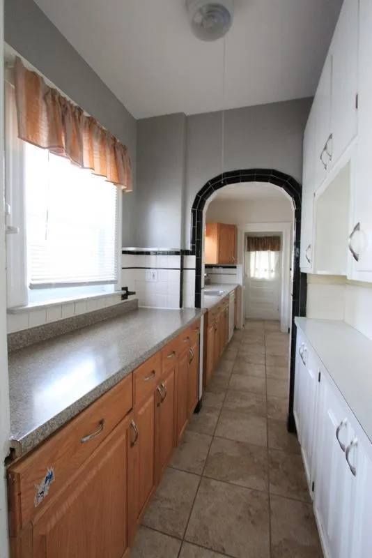 2.5 bed, 1 bath apartment for rent at 23-25 Bonner Ave Unit 1, South Medford — photo 9 of 29