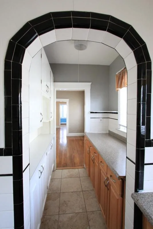 2.5 bed, 1 bath apartment for rent at 23-25 Bonner Ave Unit 1, South Medford — photo 10 of 29