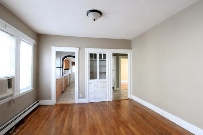 2.5 bed, 1 bath apartment for rent at 23-25 Bonner Ave Unit 1, South Medford — photo 2 of 29