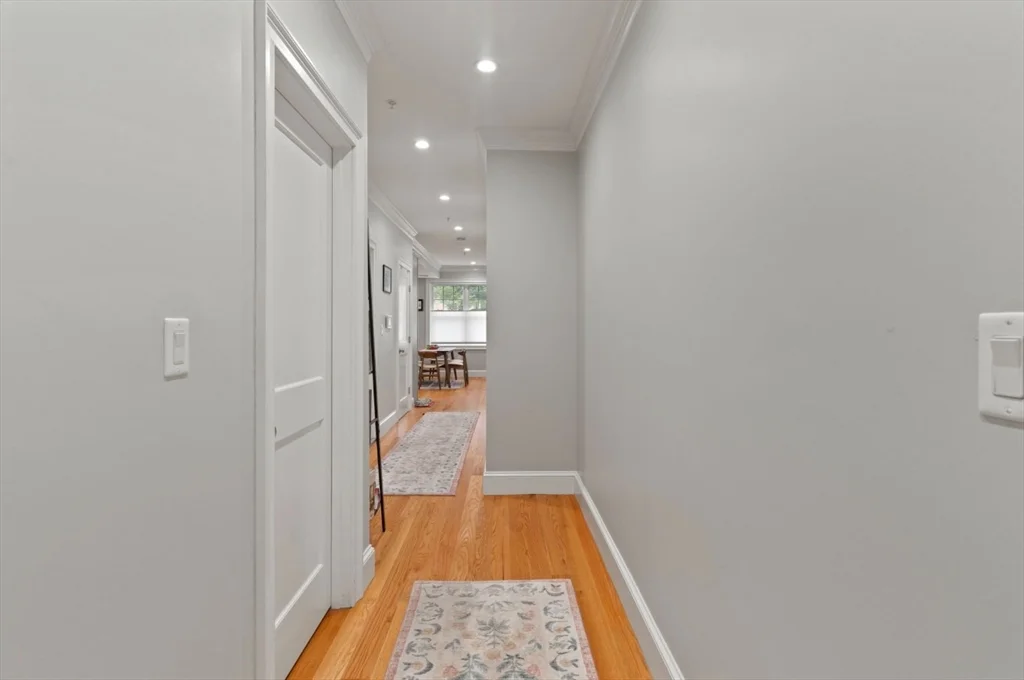 2 bed, 2 bath apartment for rent at 23 Bowdoin Ave Unit 2, Dorchester — photo 5 of 18