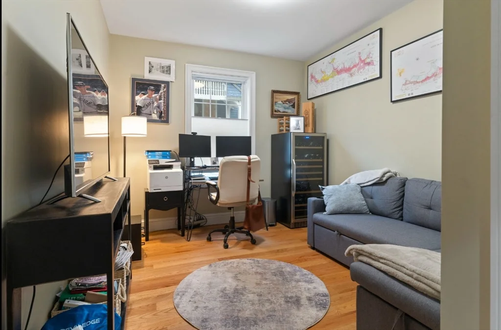 2 bed, 2 bath apartment for rent at 23 Bowdoin Ave Unit 2, Dorchester — photo 11 of 18