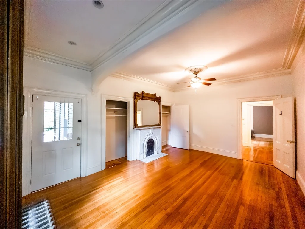 2 bed, 1 bath apartment for rent at 23 Boylston St Unit 2, Jamaica Plain — photo 5 of 10