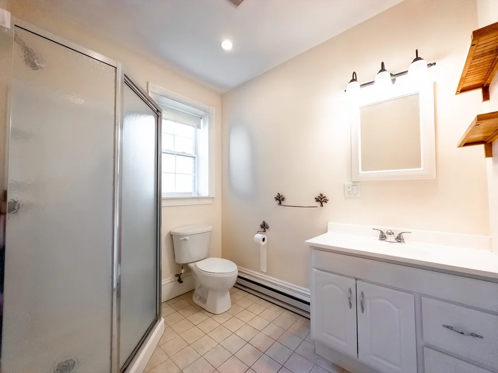 2 bed, 1 bath apartment for rent at 23 Boylston St Unit 2, Jamaica Plain — photo 2 of 10