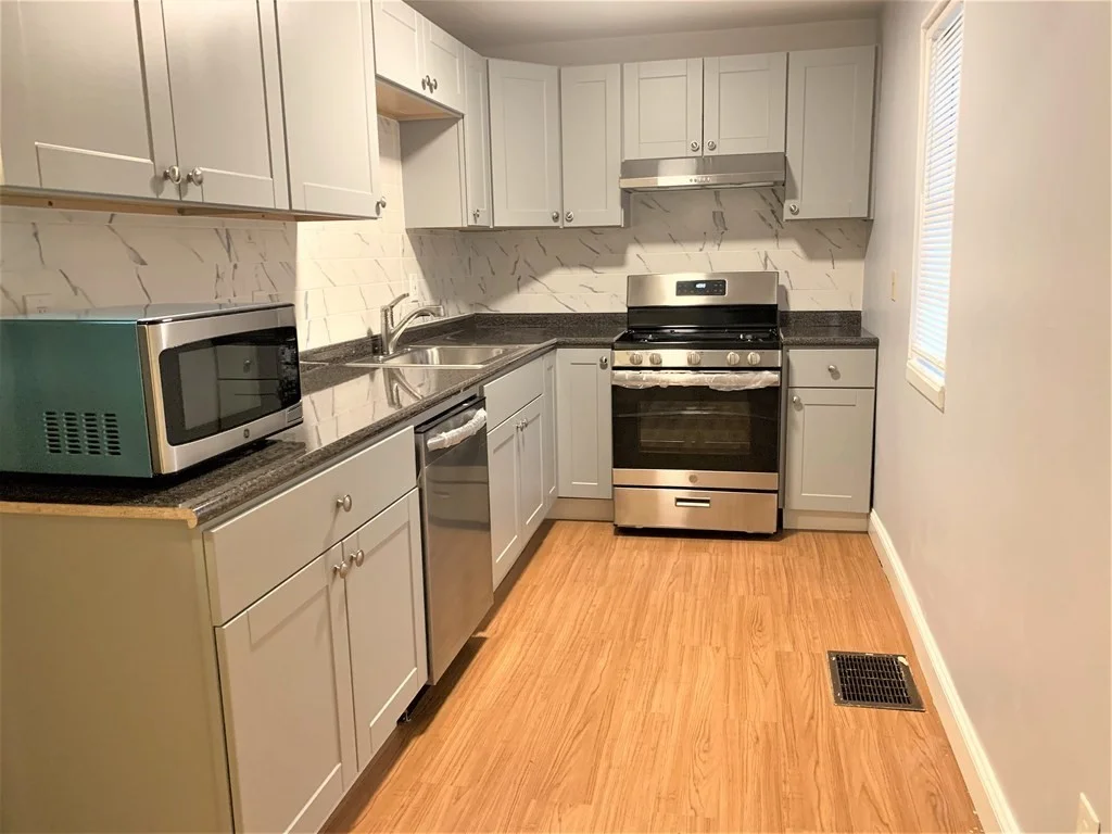5 bed, 2 bath apartment for rent at 23 Bradbury St Unit 1, Allston — photo 3 of 13