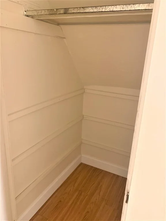 5 bed, 2 bath apartment for rent at 23 Bradbury St Unit 1, Allston — photo 11 of 13